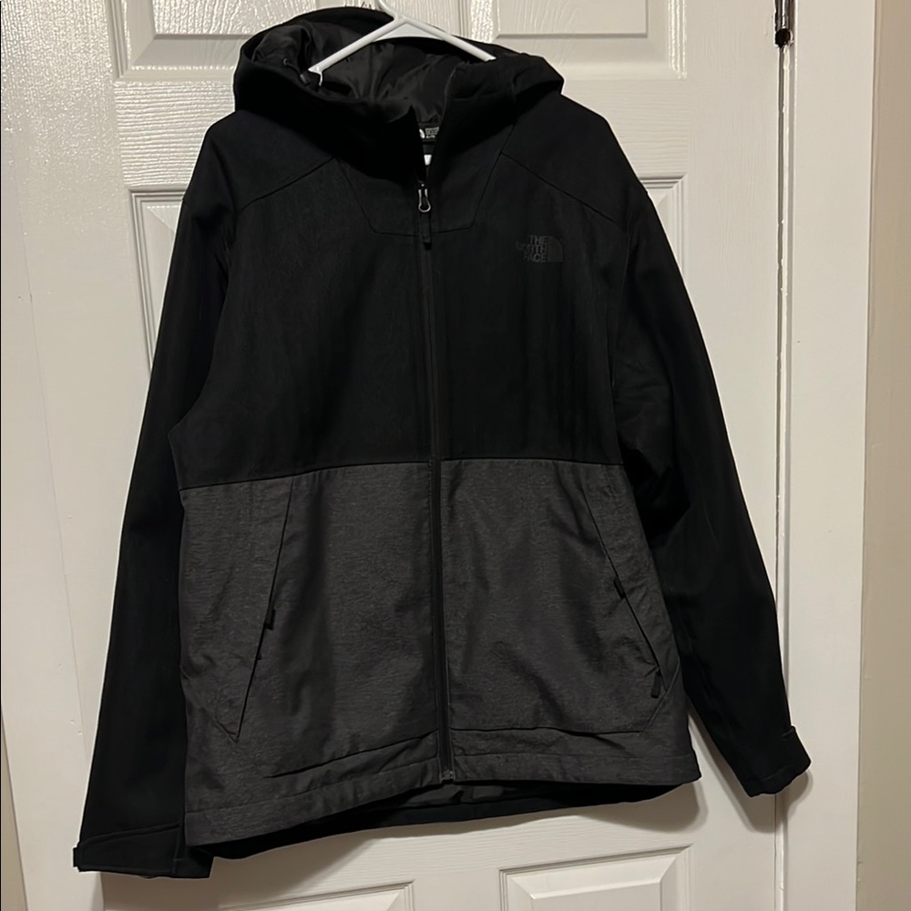 The North Face Millerton DryVent Hooded Jacket. -2128